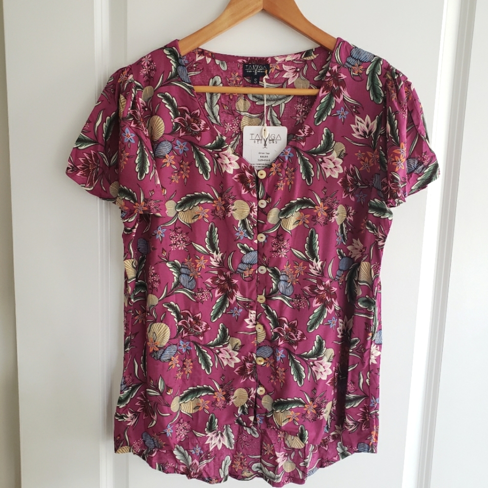NWT Tamga Orion Short Sleeve Blouse in Kailini Print Size Small